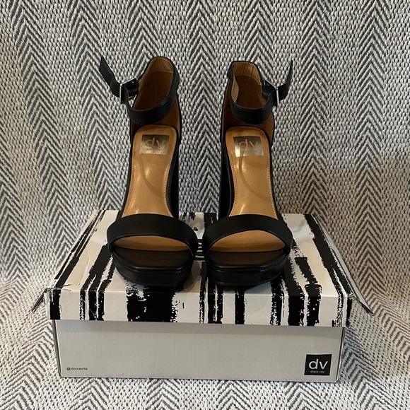 DV by Dolce Vita Black Strappy Heels - Picture 1 of 6